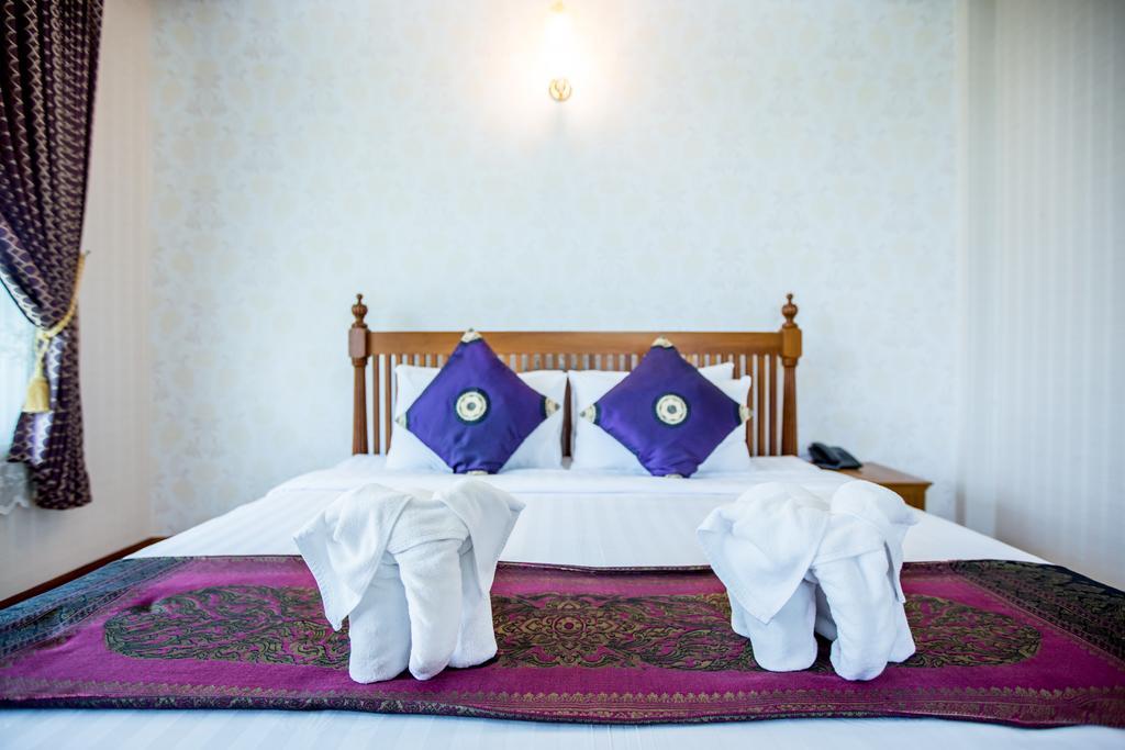 Juntra Resort & Hotel Nakhon Nayok Extérieur photo