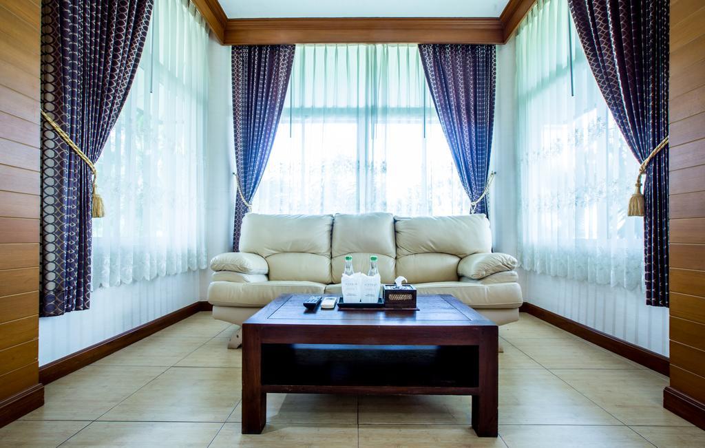 Juntra Resort & Hotel Nakhon Nayok Extérieur photo
